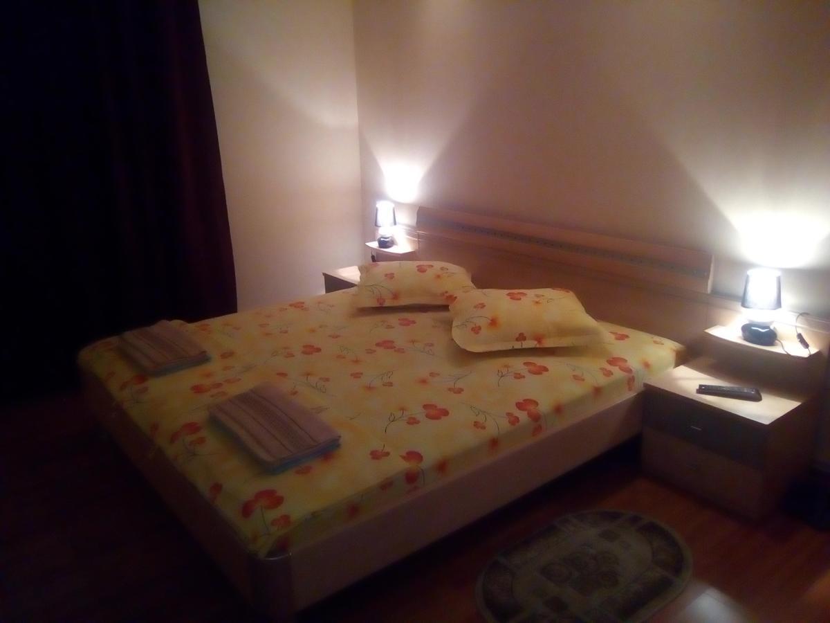 Casa Ovi Si Simo Hotel Hateg Bagian luar foto
