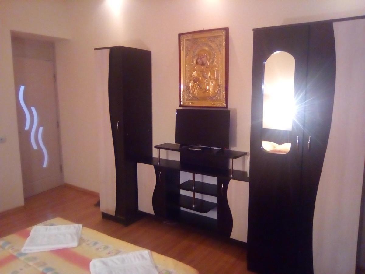 Casa Ovi Si Simo Hotel Hateg Bagian luar foto